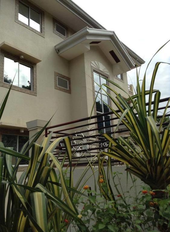 Villa De Sierra Vista Bay And Mountain View Inn Puerto Princesa Екстериор снимка